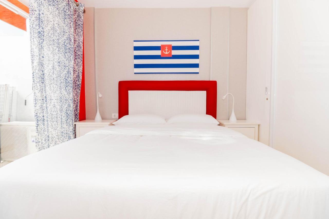 A Few Steps From The Beach Of Las Vistas Apartment Los Cristianos  Bagian luar foto